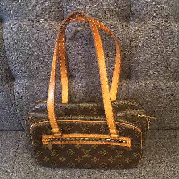 Louis Vuitton City Bag - Picture 2 of 8